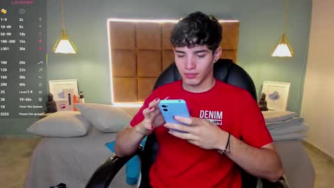 ALejoo Saenz online show from October 2025 04:54:01 AM