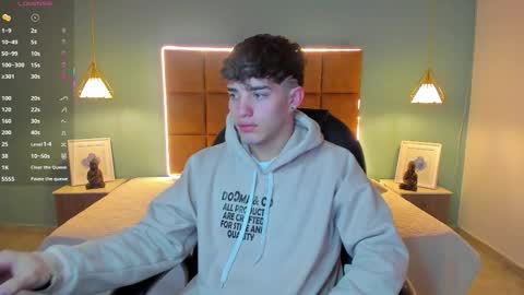 ALejoo Saenz online show from October 2025 08:41:01 PM