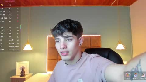 ALejoo Saenz online show from October 2025 12:52:02 AM