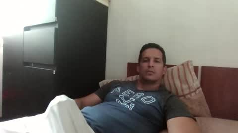 alejxoxo online show from February 2026 03:57:01 PM