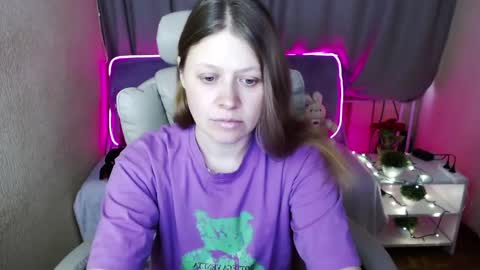 Snapshot of alekasamui chatting on March 2025 04:34:02 AM Aleksa online show from March 2025 04:34:02 AM