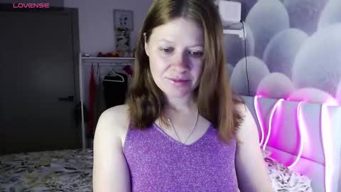 Snapshot of alekasamui chatting on September 2025 09:29:02 PM Aleksa online show from September 2025 09:29:02 PM