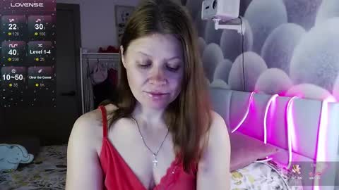 Snapshot of alekasamui chatting on September 2025 01:00:01 AM Aleksa online show from September 2025 01:00:01 AM