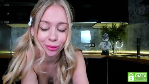 Snapshot of aleksa_cutie chatting on January 2025 03:44:01 PM Next stream - 2 dec - online show from January 2025 03:44:01 PM