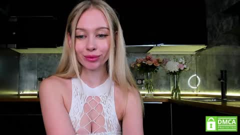 Snapshot of aleksa_cutie chatting on January 2025 04:15:01 PM Next stream - 2 dec - online show from January 2025 04:15:01 PM
