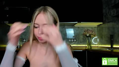 Snapshot of aleksa_cutie chatting on January 2025 12:49:01 PM Next stream - 2 dec - online show from January 2025 12:49:01 PM