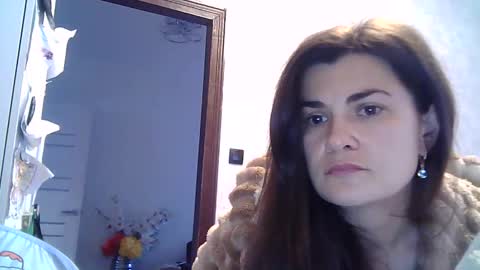 aleksafalii online show from December 2025 11:19:01 AM