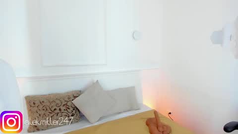 Snapshot of aleksandra_miller chatting on March 2025 12:30:02 PM Aleksandra online show from March 2025 12:30:02 PM