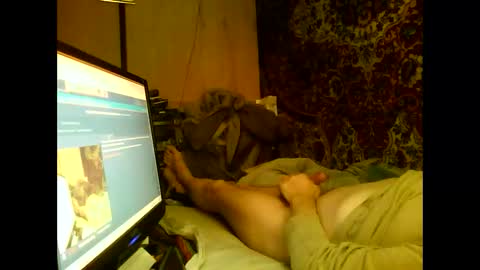 Snapshot of alekss4 chatting on December 2024 04:20:02 AM alekss4 online show from December 2024 04:20:02 AM