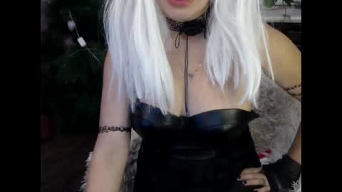 Luly online show from December 2024 03:29:02 AM