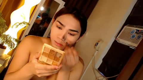 alenajones online show from May 2026 08:08:02 AM