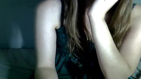 Aleniia19 online show from September 2025 08:36:02 PM