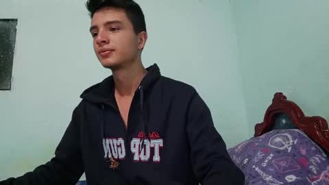 Snapshot of aleo_011 chatting on December 2024 01:45:01 AM Alejandro online show from December 2024 01:45:01 AM