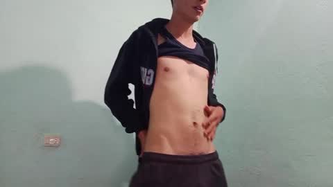 Snapshot of aleo_011 chatting on January 2025 02:03:02 AM Alejandro online show from January 2025 02:03:02 AM