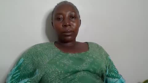 Noreen Kennth and Emilly online show from November 2025 08:01:01 PM