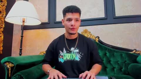 Alessandro King online show from February 2025 11:22:02 AM