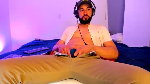 ALESSANDRO  WYE online show from December 2025 06:54:02 AM