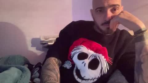 alessandromori91 online show from January 2026 01:20:02 AM