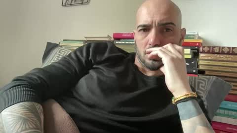 alessandromori91 online show from March 2026 03:17:01 PM