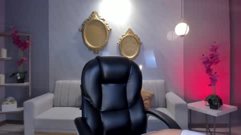 ALESSA ROMERO  online show from February 2025 01:45:01 AM