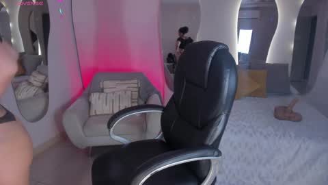 ALESSA ROMERO  online show from February 2025 07:19:02 PM