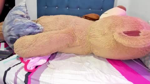 Snapshot of alessia_hot1 chatting on March 2026 05:04:01 PM alessia_hot1 online show from March 2026 05:04:01 PM