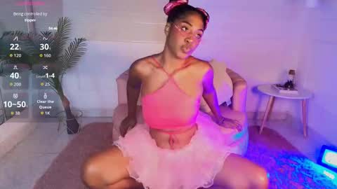 Snapshot of alessia_moon1 chatting on November 2025 01:29:02 PM Alejandra online show from November 2025 01:29:02 PM