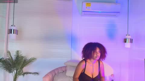 Snapshot of alessia_moon1 chatting on November 2025 02:49:02 PM Alejandra online show from November 2025 02:49:02 PM