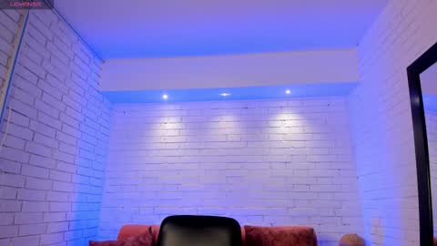 Alessia  Everyday From 0530 to 1430 Col Time online show from November 2025 11:54:02 AM