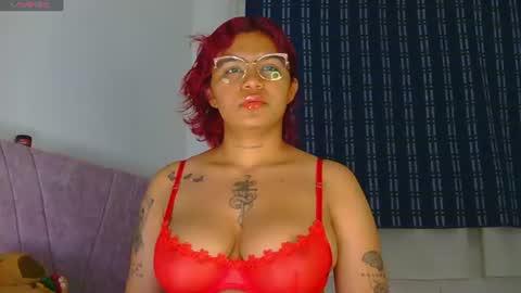 Snapshot of alessia_temptation chatting on July 2026 07:00:02 AM alessia_temptation online show from July 2026 07:00:02 AM