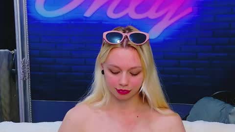 alessiacroft online show from June 2026 04:28:01 AM