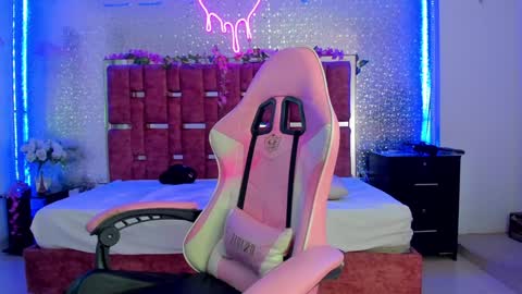 Alessia online show from February 2025 08:35:02 PM