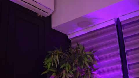 Natasha online show from March 2026 06:03:01 PM