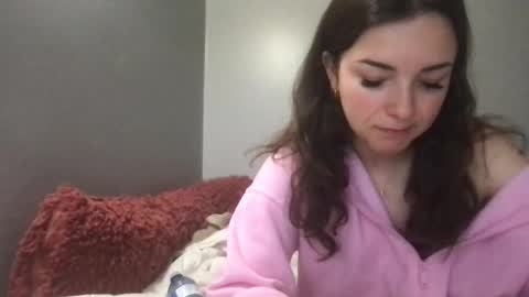 Snapshot of alessiasnow chatting on November 2025 12:05:02 AM Alessia Snow online show from November 2025 12:05:02 AM