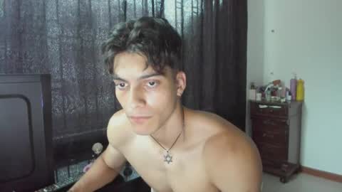 Snapshot of alessio_vale chatting on March 2026 11:32:01 AM alessio Vale online show from March 2026 11:32:01 AM