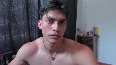 Snapshot of alessio_vale chatting on April 2026 06:16:01 PM alessio Vale online show from April 2026 06:16:01 PM