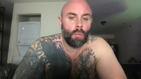 Snapshot of alesterwhite chatting on November 2025 01:38:01 AM alesterwhite online show from November 2025 01:38:01 AM