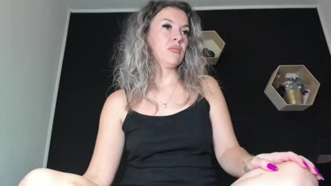 alesys69 online show from October 2025 10:06:02 PM