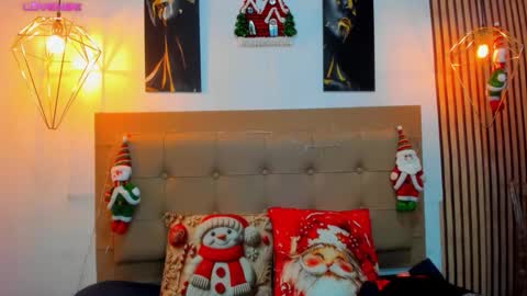 Snapshot of alesziarose chatting on December 2025 07:40:02 PM Aleszia online show from December 2025 07:40:02 PM