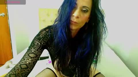 alettallove online show from July 2026 03:48:02 PM
