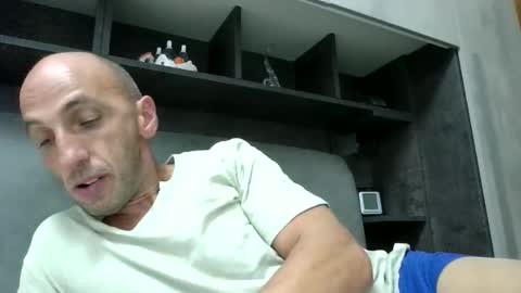 alex120475 online show from September 2025 10:03:02 PM