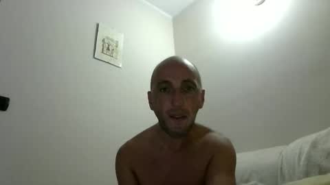 alex120475 online show from October 2025 10:25:02 PM