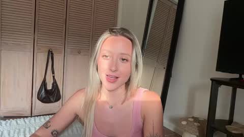 alex  online show from March 2026 09:55:01 PM