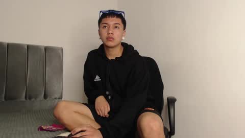 Owen online show from December 2024 01:21:01 AM