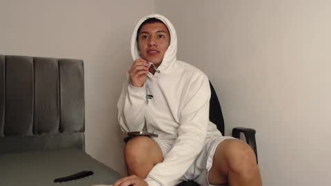 Owen online show from February 2025 05:26:02 AM