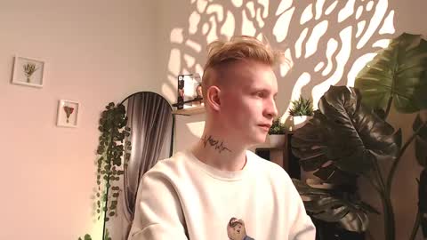 your Alex online show from April 2026 07:11:01 AM