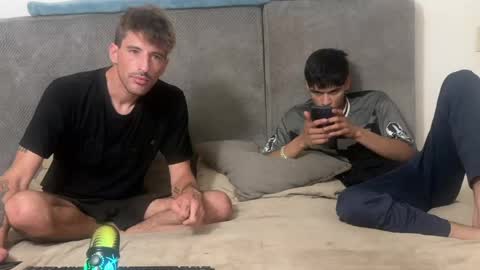 alex_and_charlie online show from May 2026 08:41:02 AM