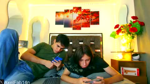 Snapshot of alex_and_fabian chatting on February 2025 06:45:02 PM sneider online show from February 2025 06:45:02 PM