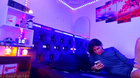 Snapshot of alex_and_fabian chatting on November 2025 08:36:02 PM sneider online show from November 2025 08:36:02 PM