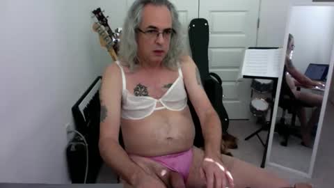 Snapshot of alex_boycd chatting on November 2025 04:30:01 PM alex_boycd online show from November 2025 04:30:01 PM